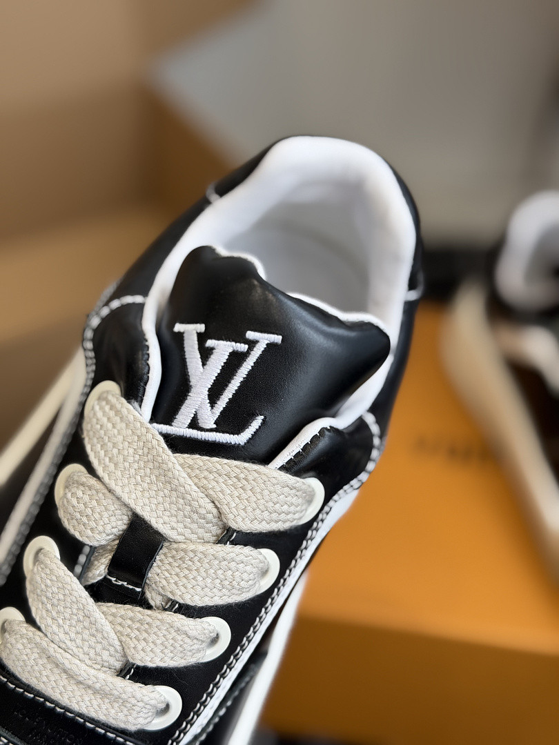 LVT SNEAKERS