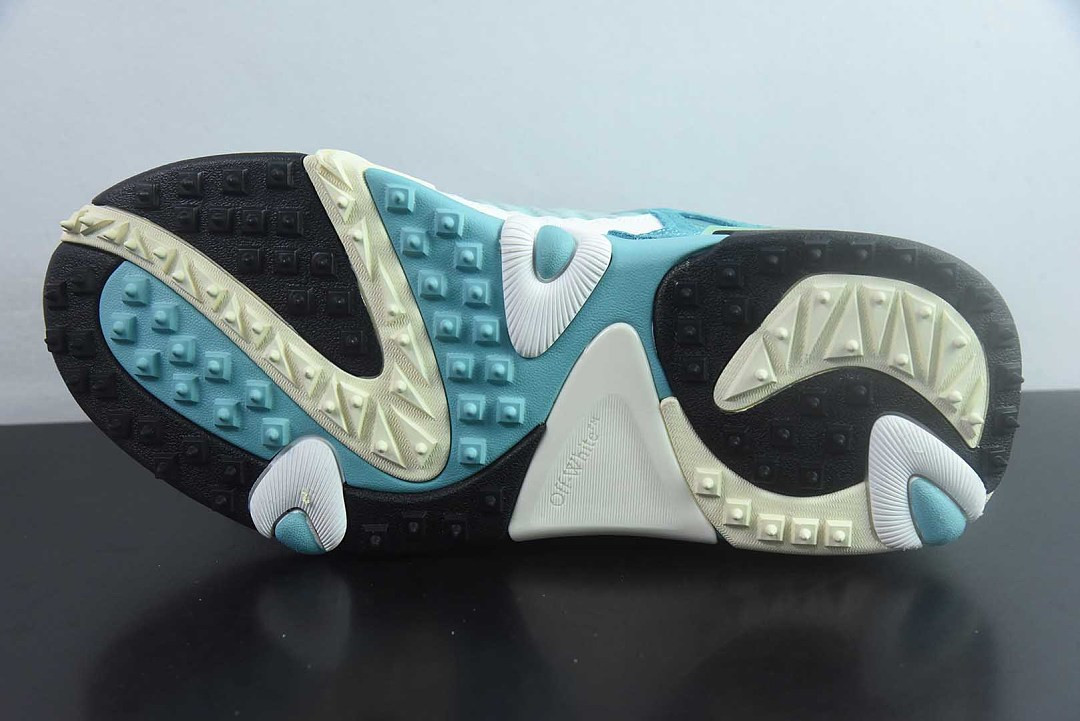 OF C/O ODSY-1000 SNEAKER