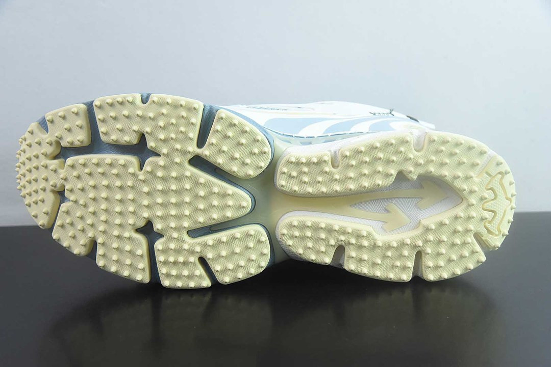 off white Be Right Back Sneakers New York