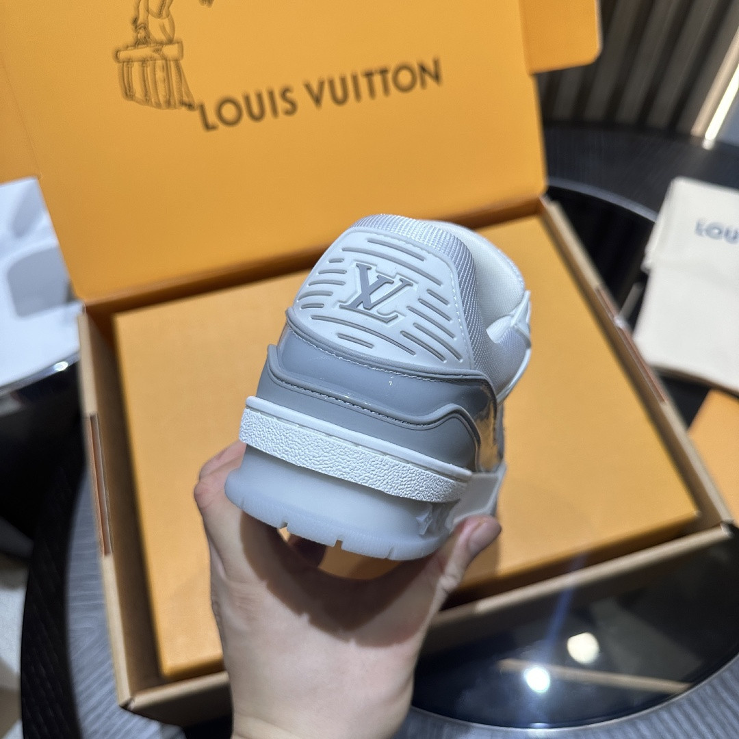 LVT SNEAKERS
