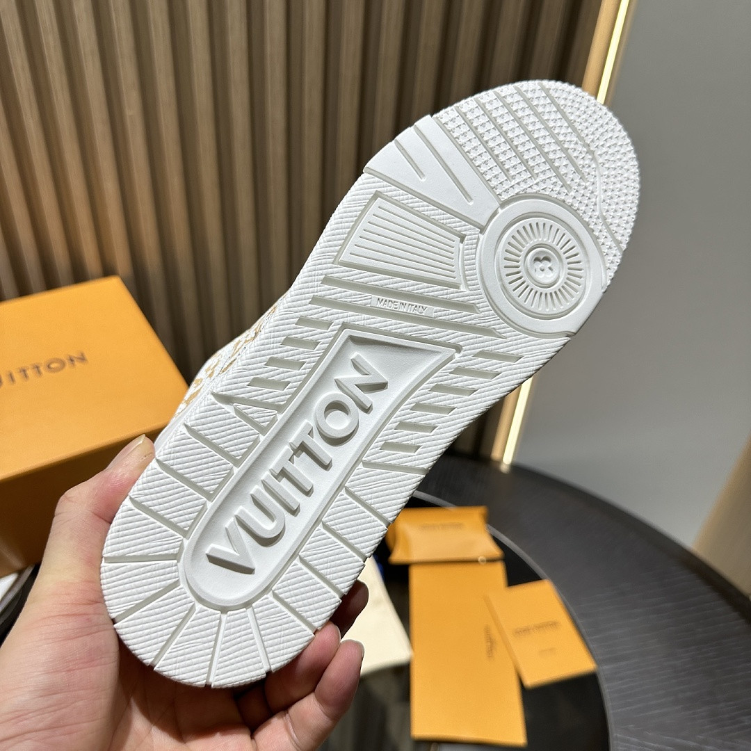LVT SNEAKERS