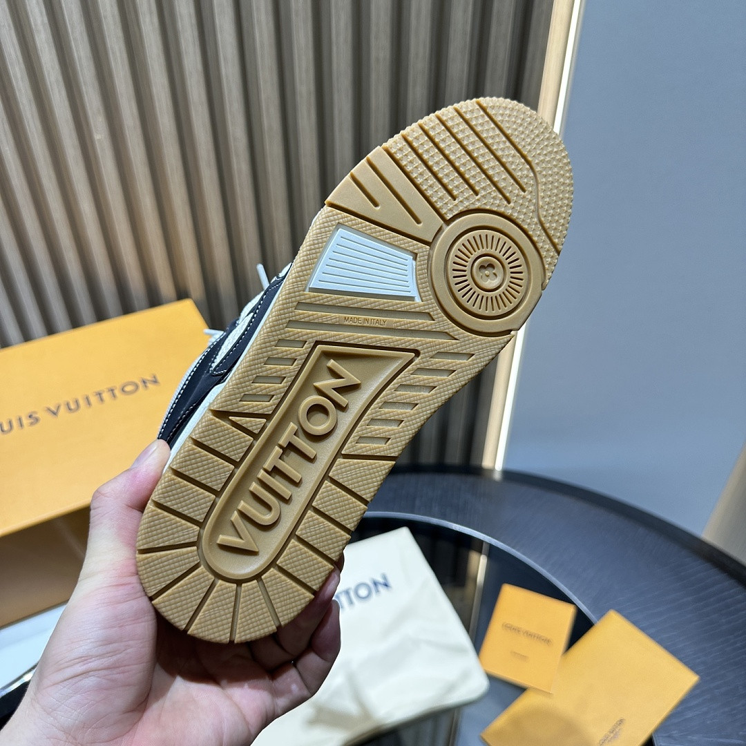 LVT SNEAKERS
