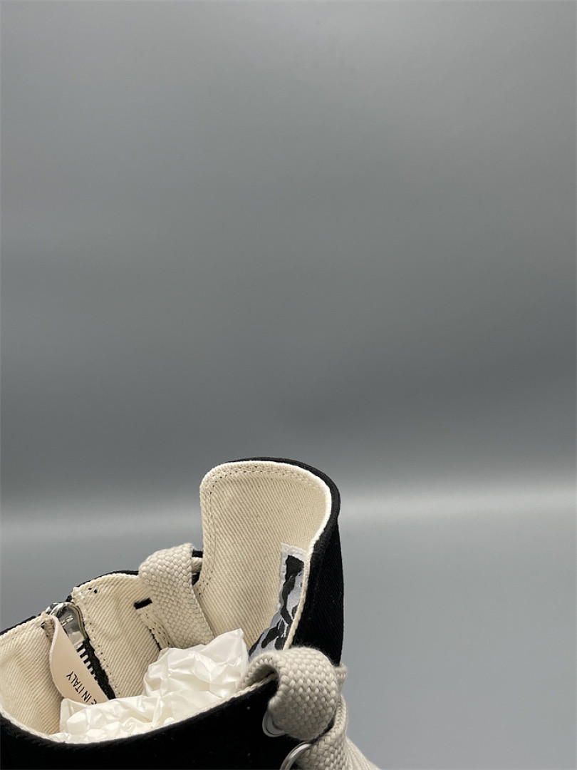 RICK OWENS DRKSHDW