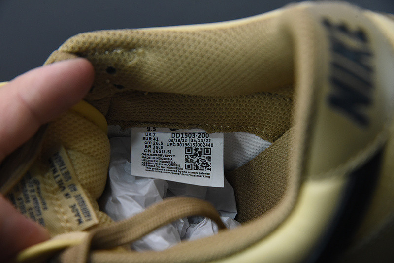 nike dunk low “dark driftwood” dd1503-200