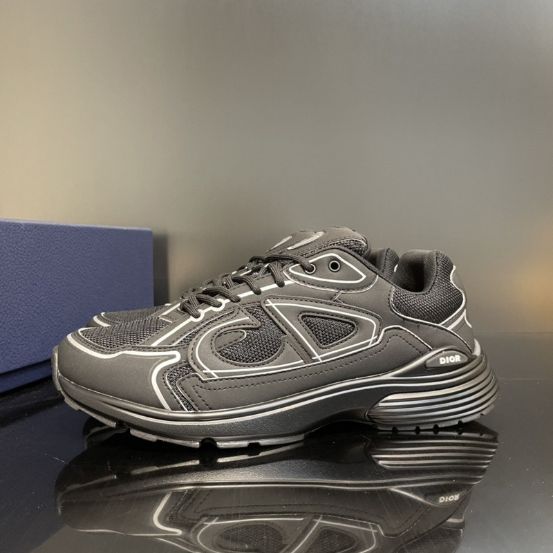 dio* sneaker