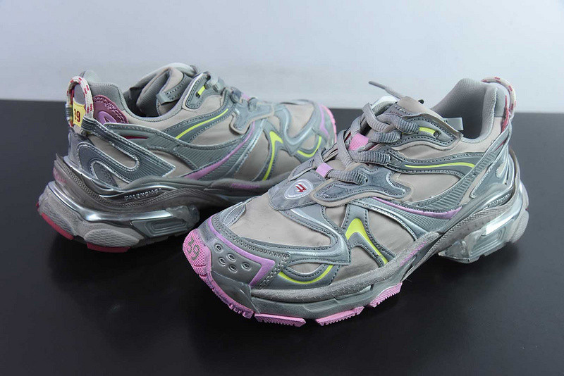 Ba1en*iaga Runner Sneaker