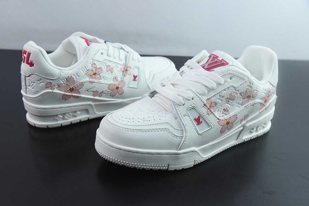 LVT SNEAKERS