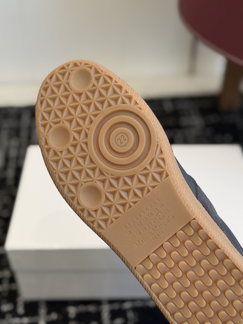 Ma1s0n Marg*e1a SNEAKER
