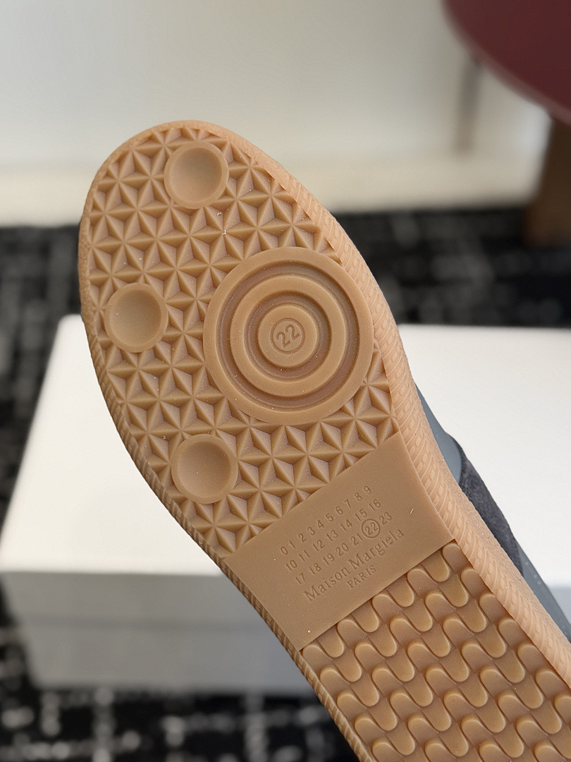 Ma1s0n Marg*e1a SNEAKER