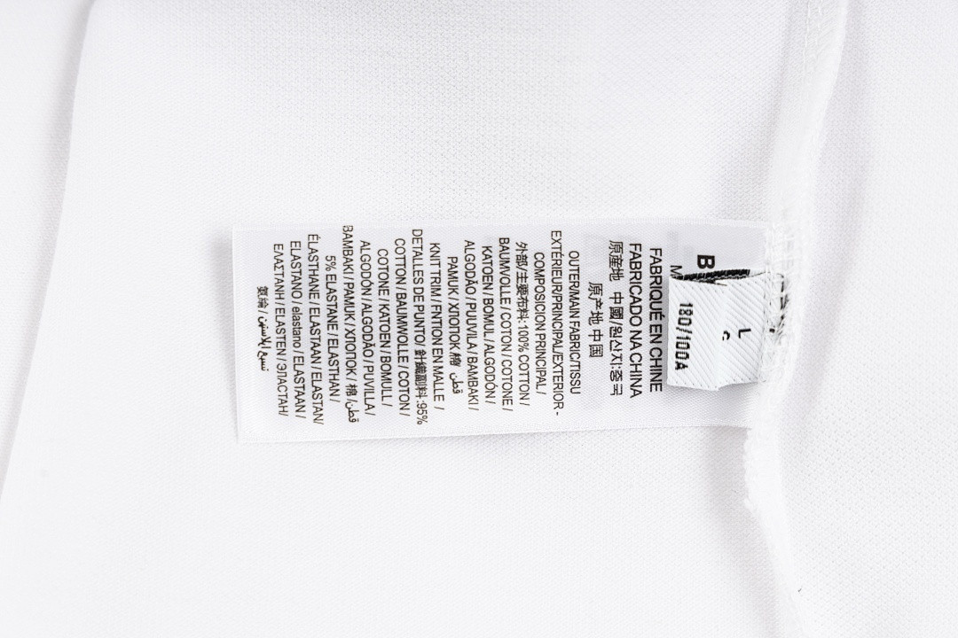 Bv*b*rry Clothes