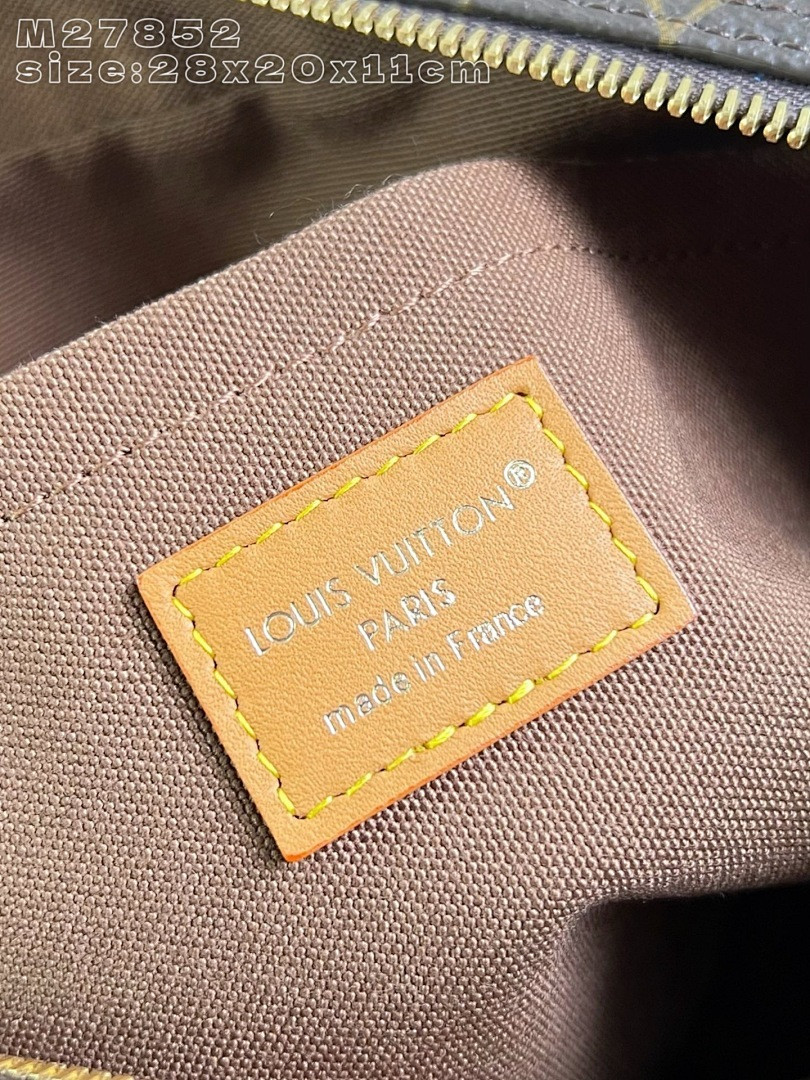 LVT PURSE