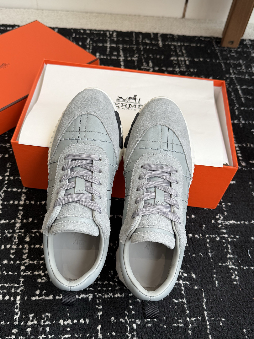 H**me5 Sneaker