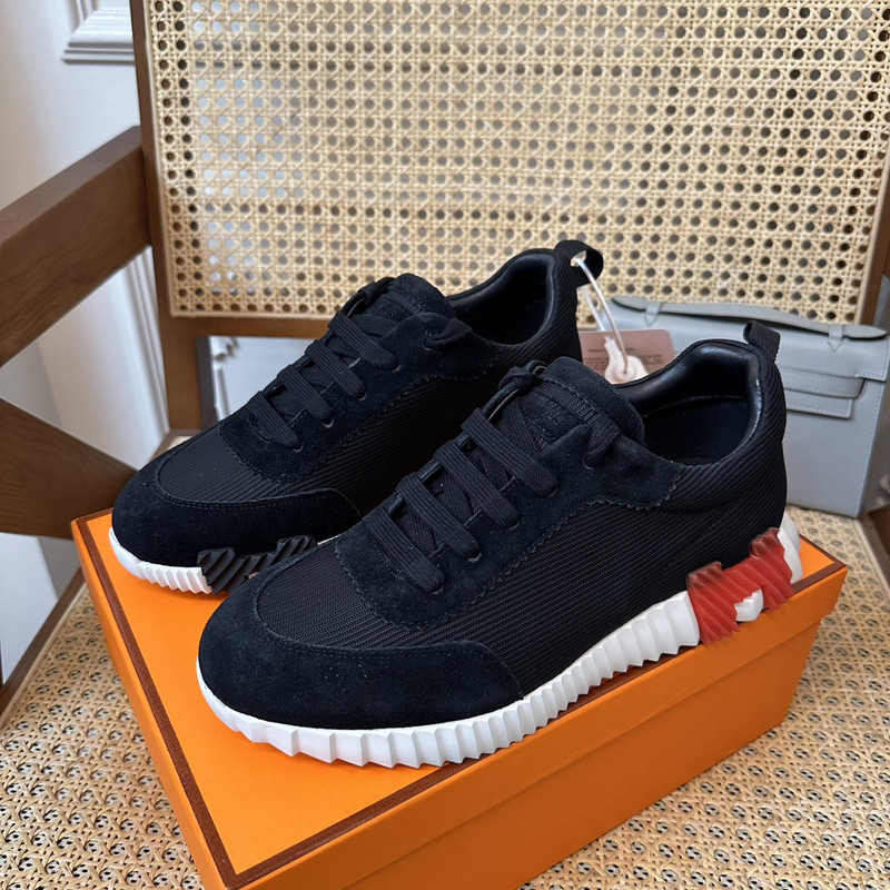 H**mes sneaker