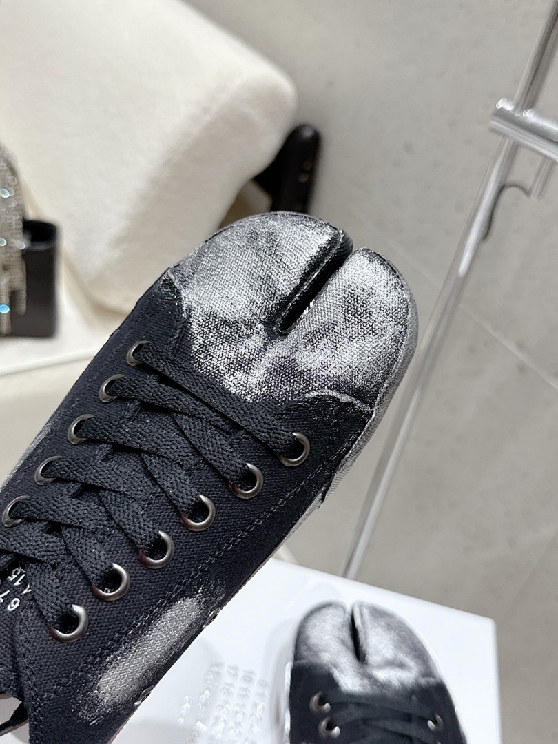 Ma1s0n Marg*e1a SNEAKER