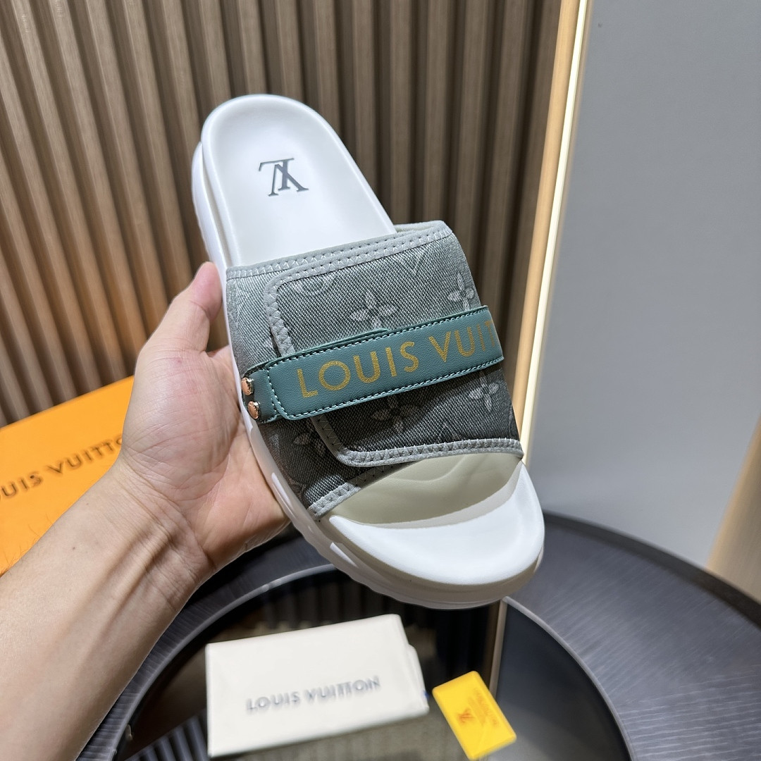 LVT SANDALS