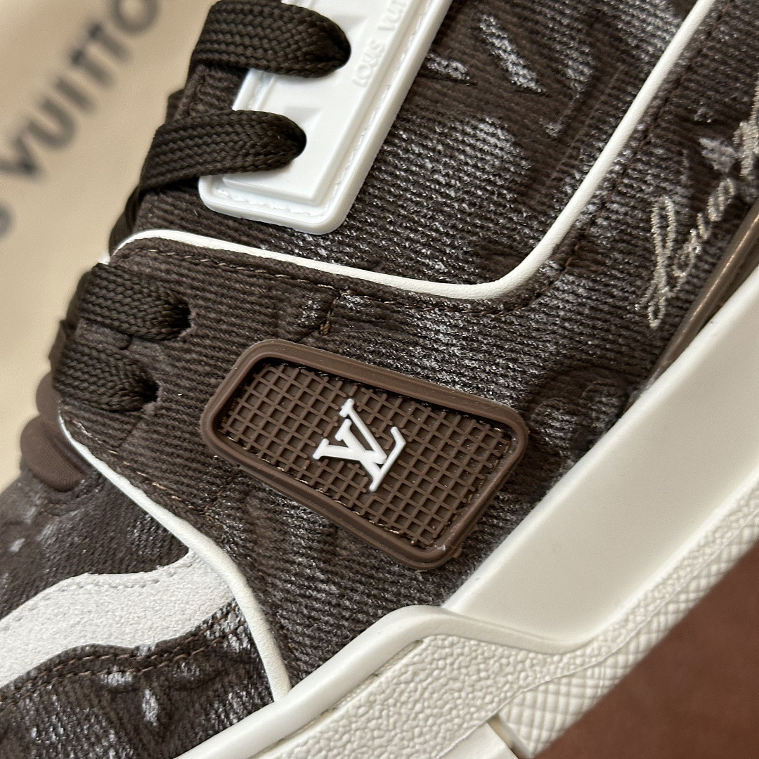 LVT SNEAKERS