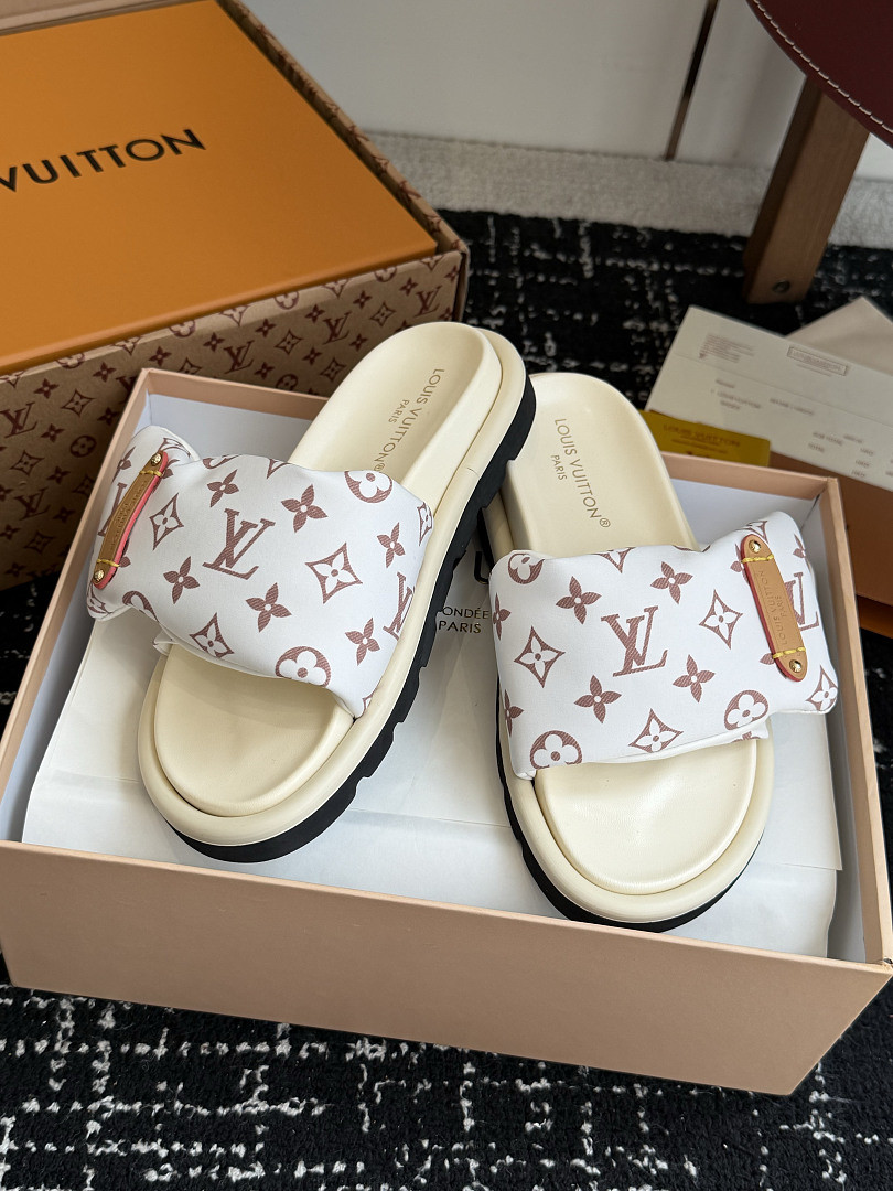 LVT SANDALS