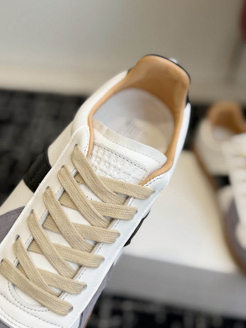 Ma1s0n Marg*e1a SNEAKER