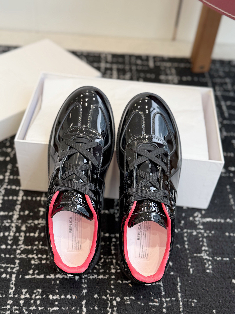 Ma1s0n Marg*e1a SNEAKER