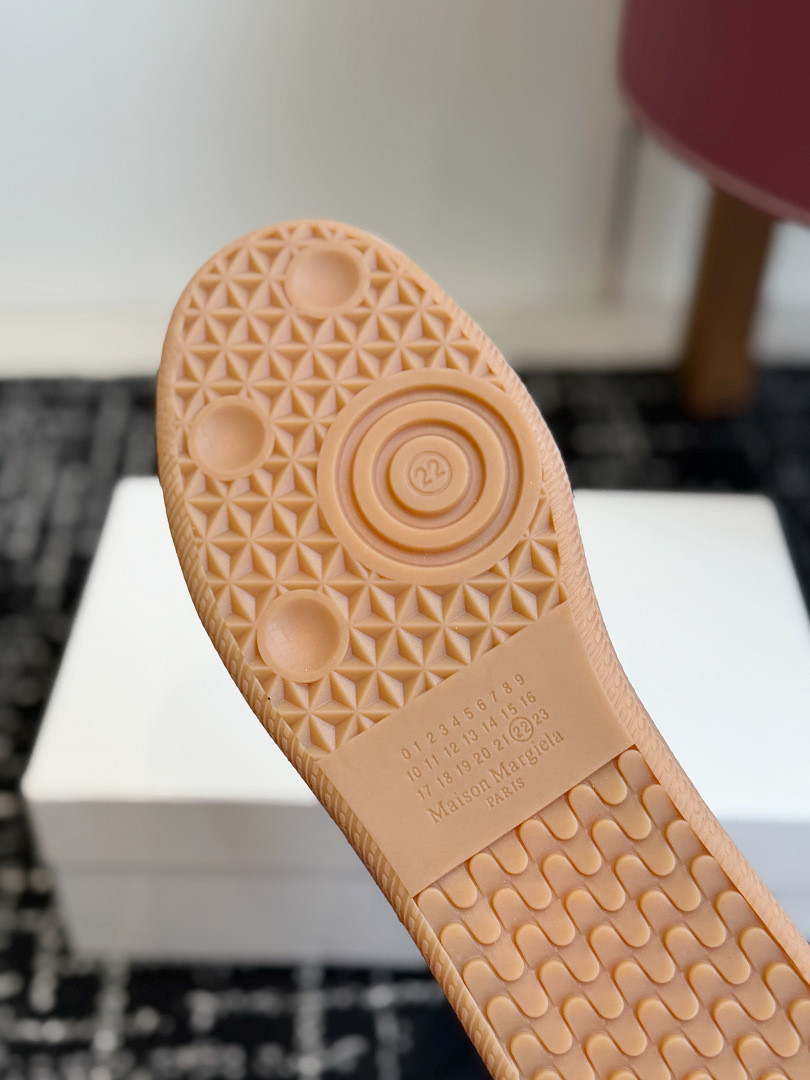 Ma1s0n Marg*e1a SNEAKER