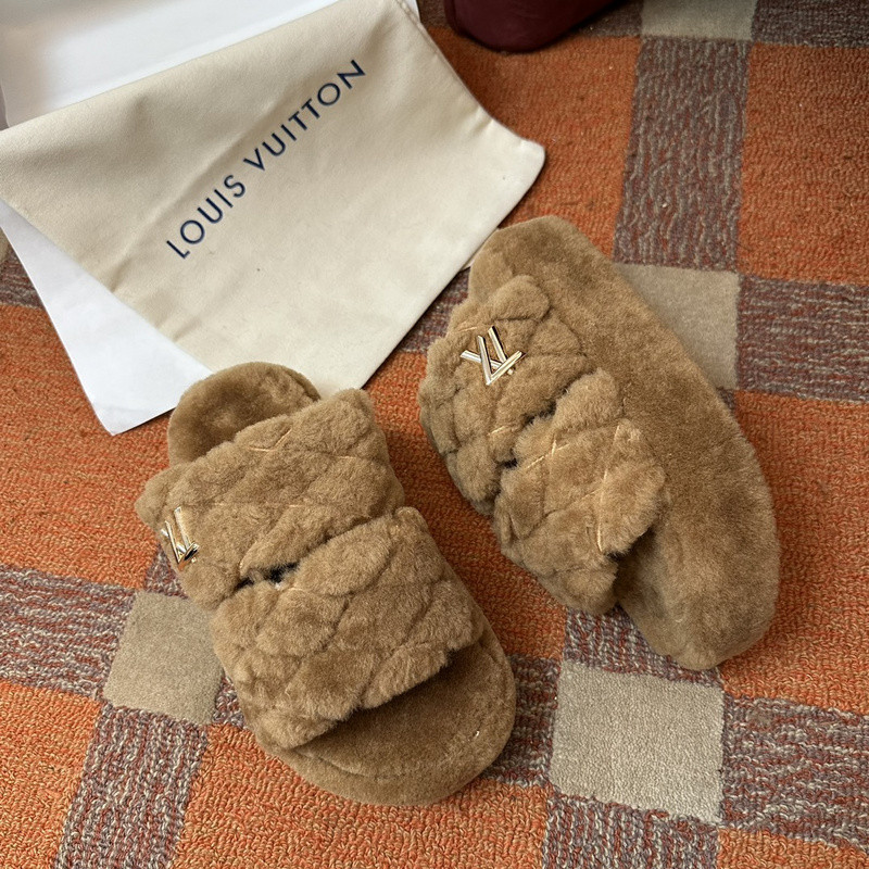 LVT SANDALS