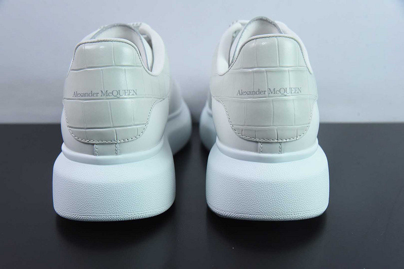 AlexER McEEN SNEAKERS