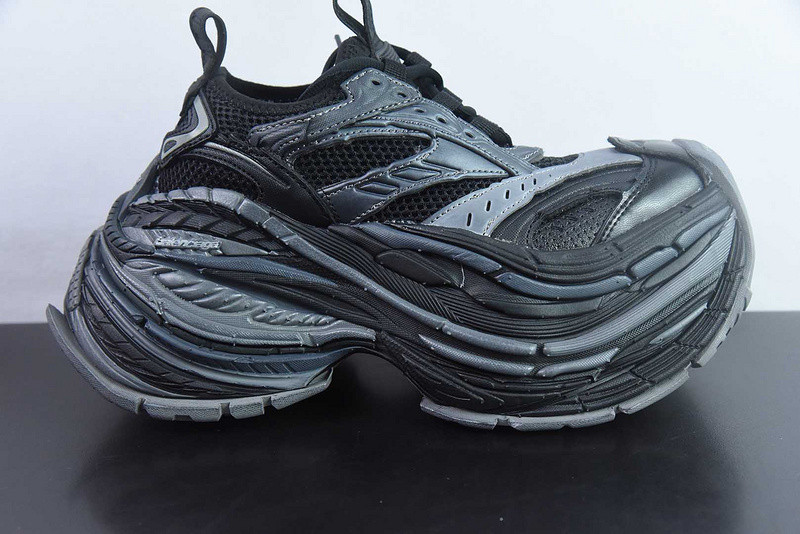 BC XL SNEAKERS