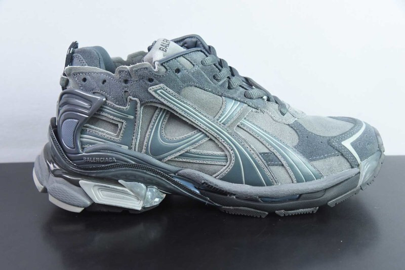 Ba1en*iaga Runner Sneaker