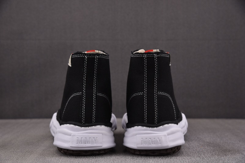 Ma1s0n mihara yasuhiro sneaker