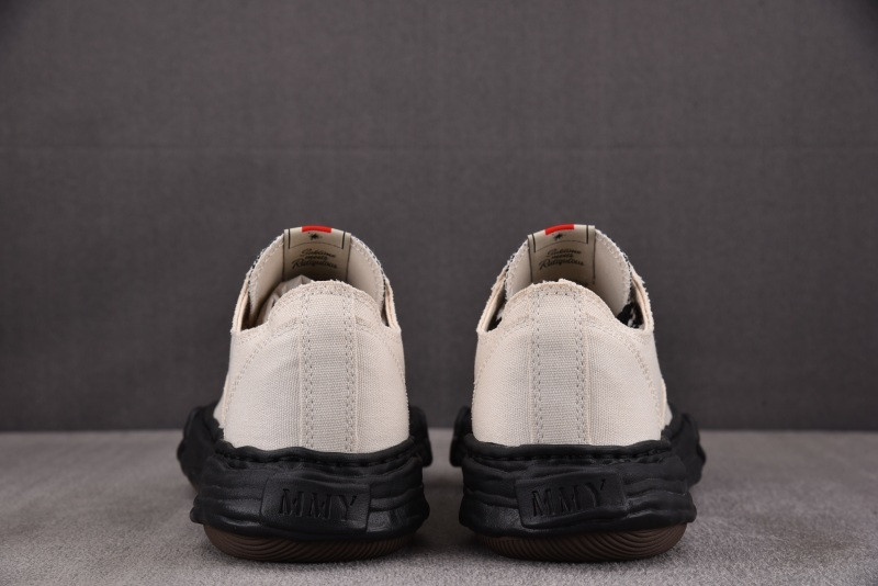 Ma1s0n mihara yasuhiro sneaker