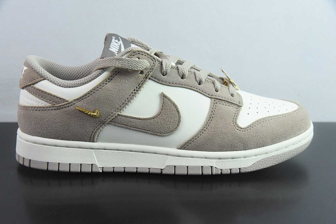 Nike Dunk Low “Malt” IB4417-105