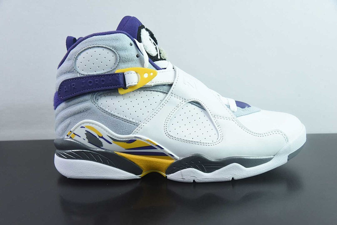 Air Jordan 8 Retro 'Kobe Bryant' PE 305381-107