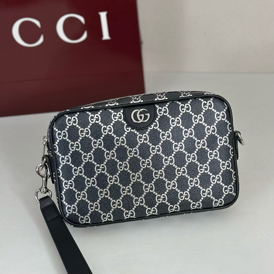 Gvc*1 BAG