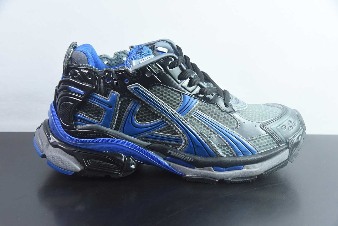 Ba1en*iaga Runner Sneaker