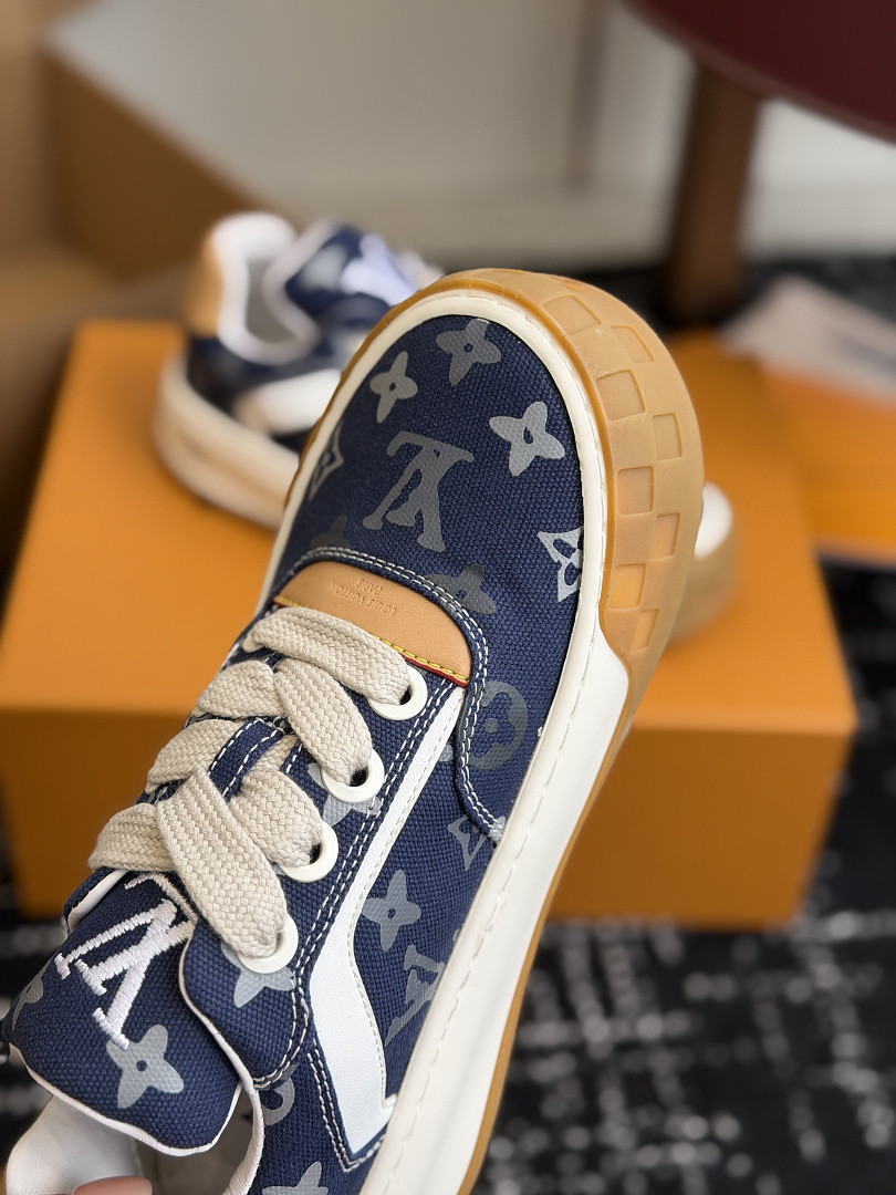 LVT SNEAKERS