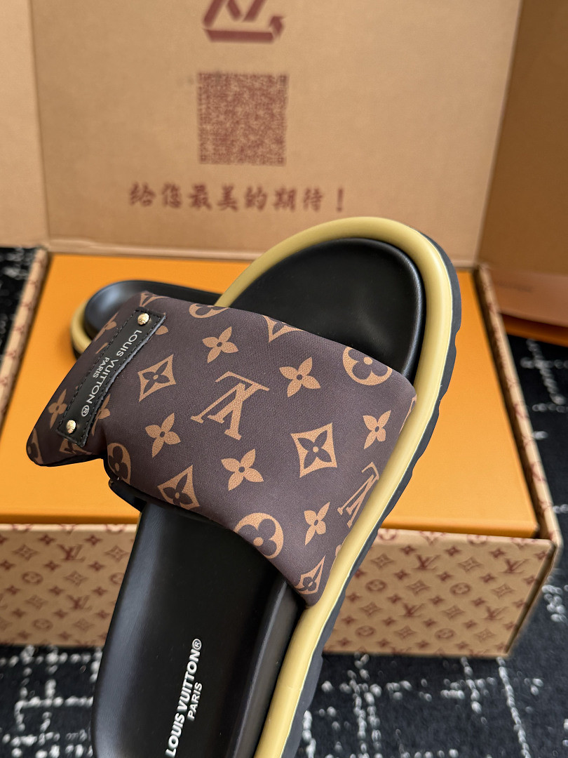 LVT SANDALS