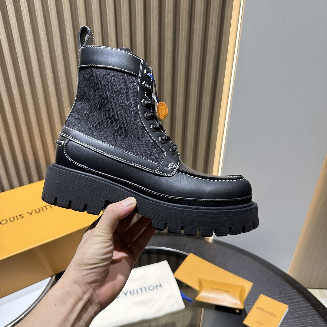 LVT BOOTS