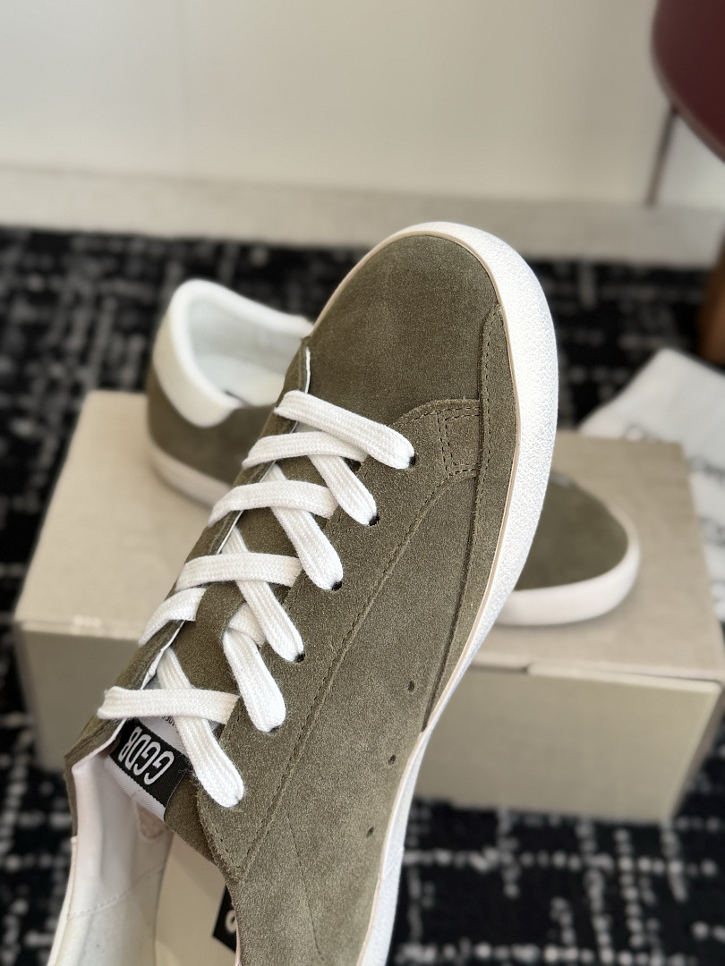 GGDB SNEAKER