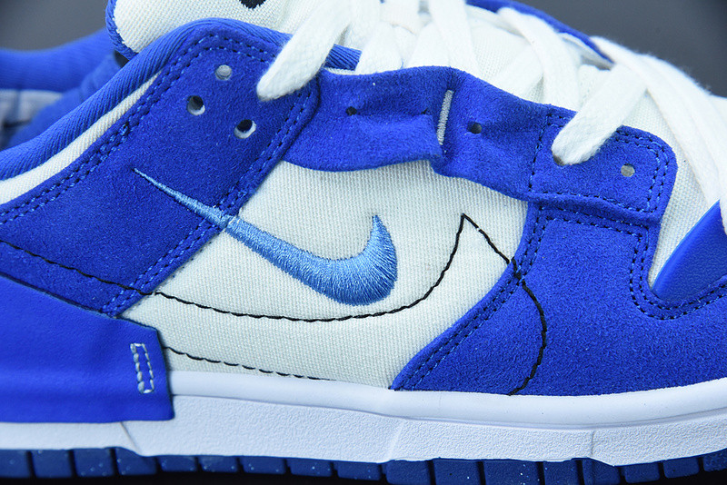 nike dunk low disrupt 2 white university blue dh4402-102