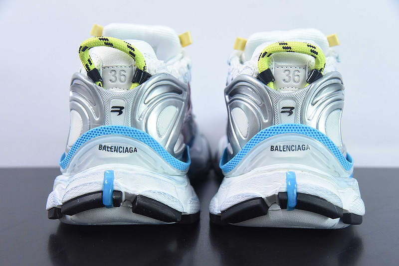 Ba*len*cia*ga runner sneaker