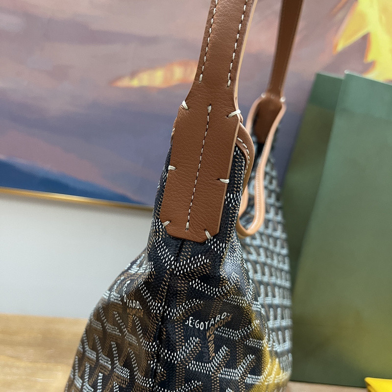 GOYARD PURSE