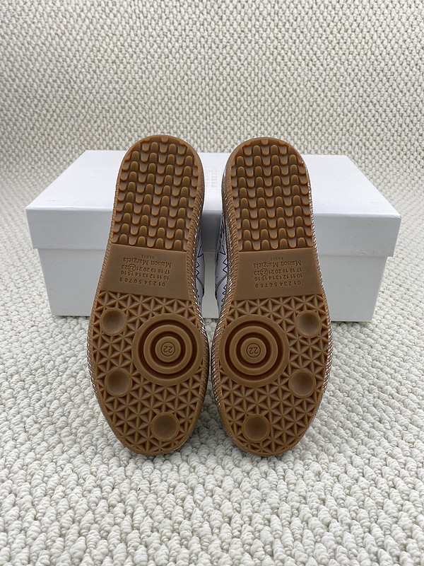 ma*s*n Ma*i*la sneaker