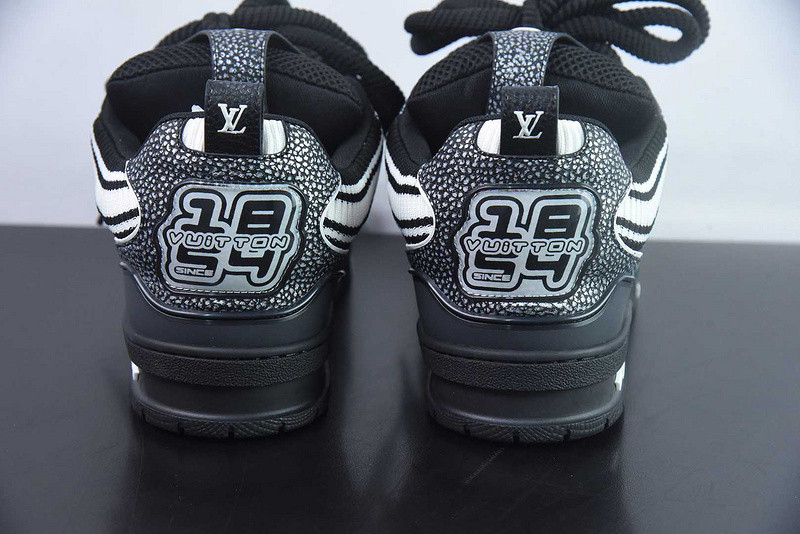 LVT SNEAKERS