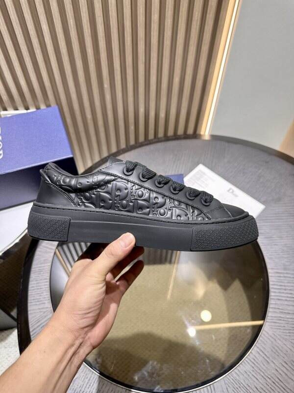 DIO* B33 SNEAKER