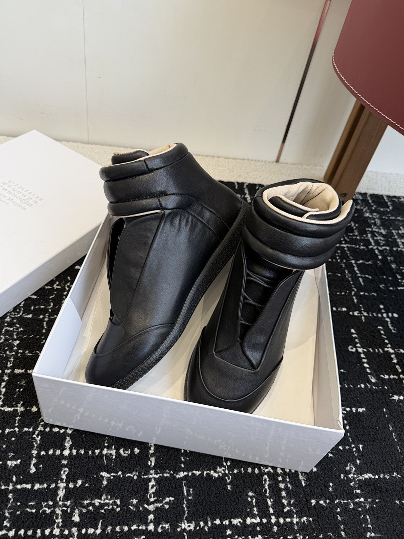 Ma1s0n Marg*e1a SNEAKER