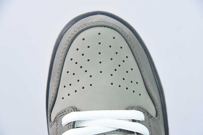 nike sb dunk low grey lobster bv1310-105