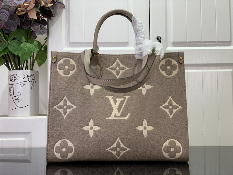 LVT PURSE