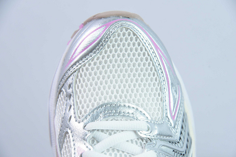 As*ic*s gel kayano-14 