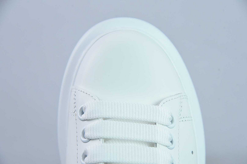 AlexER McEEN SNEAKERS