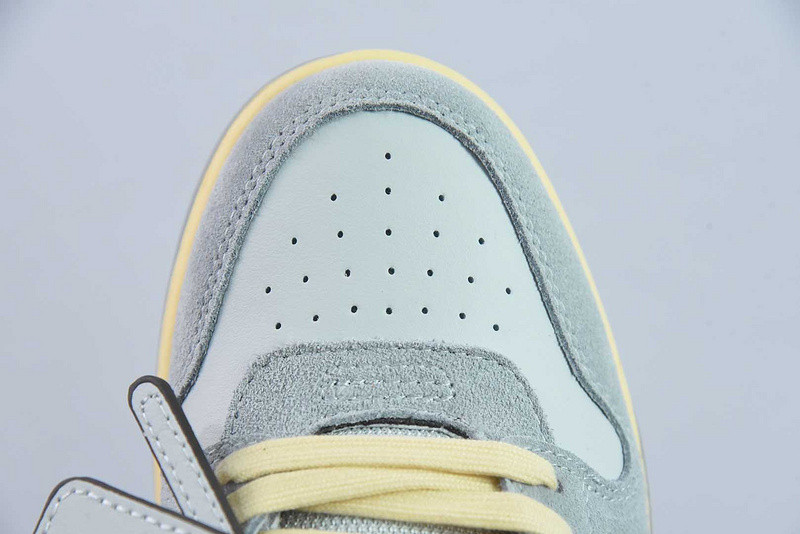 OF™ C/O VIRGIL ABLOH OUT OF OFFICE LOW-TOP LEATHER SNEAKERS ‘OOO“